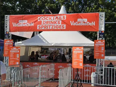 Pagodenzelt mit Theke für Cocktails & Spritz